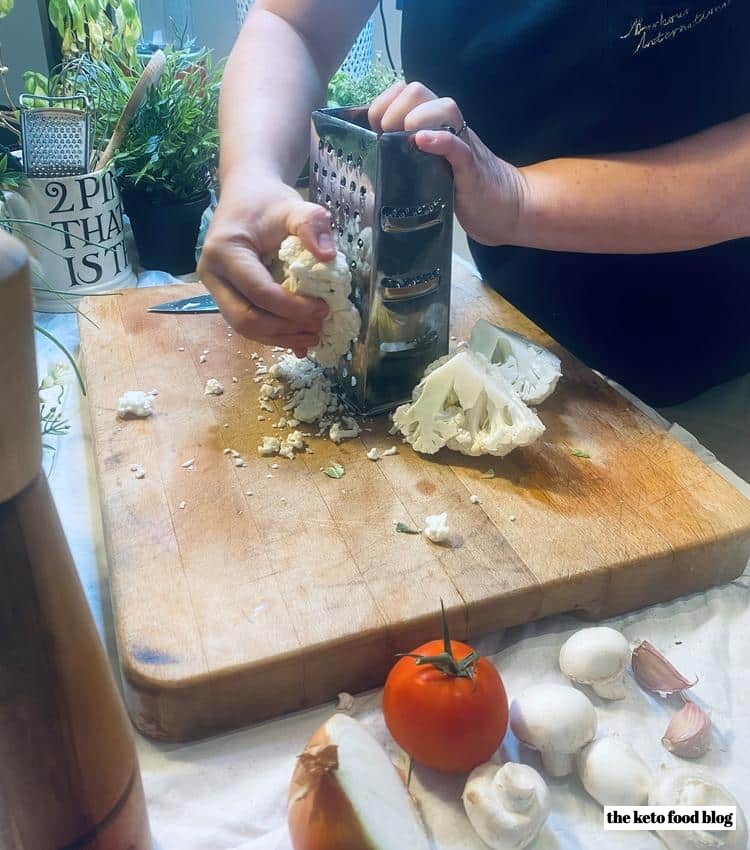 Grating cauliflower rice